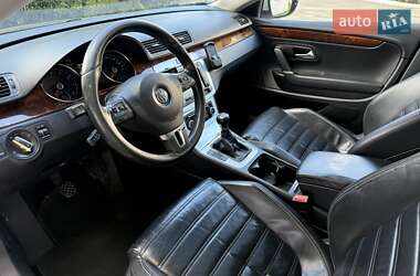 Купе Volkswagen CC / Passat CC 2008 в 