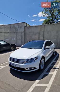 Купе Volkswagen CC / Passat CC 2014 в Одесі