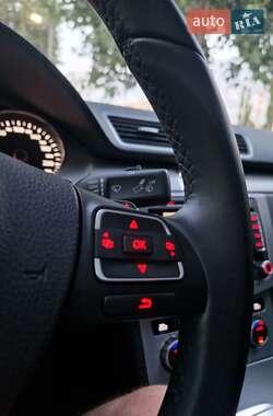 Купе Volkswagen CC / Passat CC 2014 в 