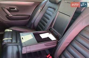 Купе Volkswagen CC / Passat CC 2012 в 