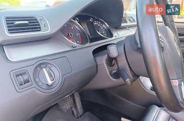 Купе Volkswagen CC / Passat CC 2012 в 