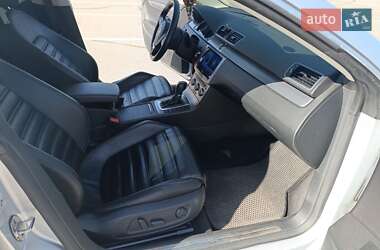 Купе Volkswagen CC / Passat CC 2012 в 