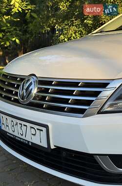 Купе Volkswagen CC / Passat CC 2012 в 
