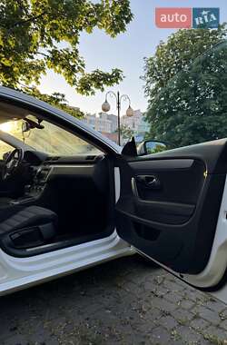 Купе Volkswagen CC / Passat CC 2012 в 