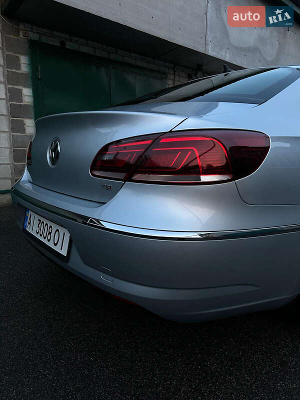 Купе Volkswagen CC / Passat CC 2016 в Киеве
