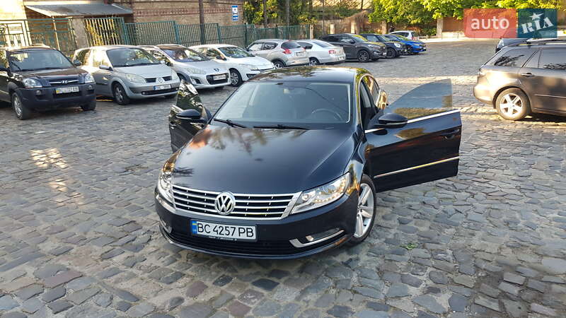 Купе Volkswagen CC / Passat CC 2013 в Львові