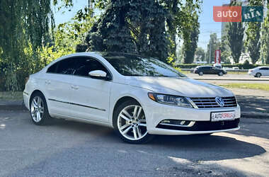 Купе Volkswagen CC / Passat CC 2014 в Киеве