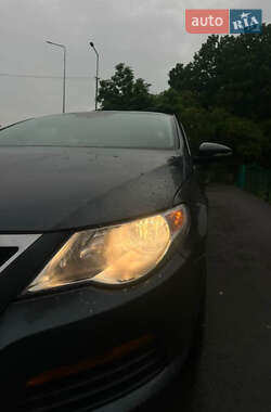 Купе Volkswagen CC / Passat CC 2010 в 
