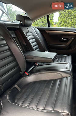 Купе Volkswagen CC / Passat CC 2010 в 