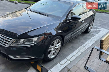 Купе Volkswagen CC / Passat CC 2013 в Киеве