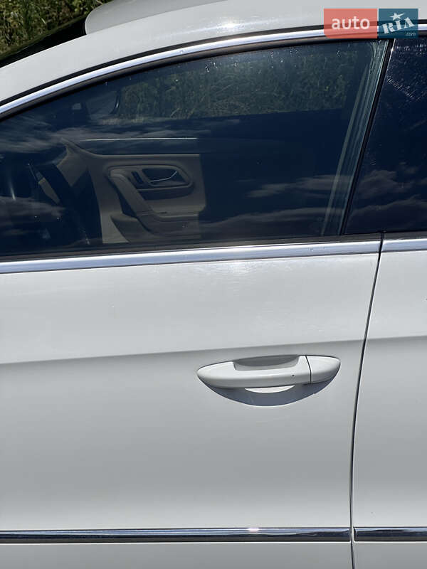 Купе Volkswagen CC / Passat CC 2012 в Житомирі