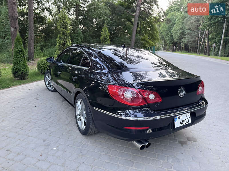 Купе Volkswagen CC / Passat CC 2008 в Львове