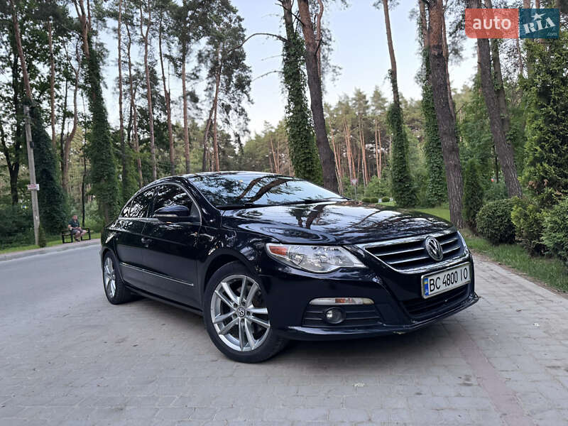 Купе Volkswagen CC / Passat CC 2008 в Львове