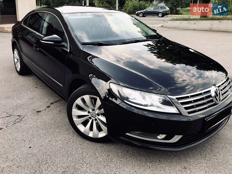Купе Volkswagen CC / Passat CC 2012 в 