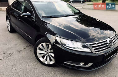 Купе Volkswagen CC / Passat CC 2012 в 