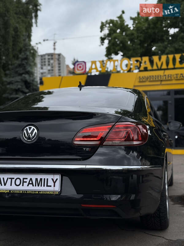 Купе Volkswagen CC / Passat CC 2015 в Киеве