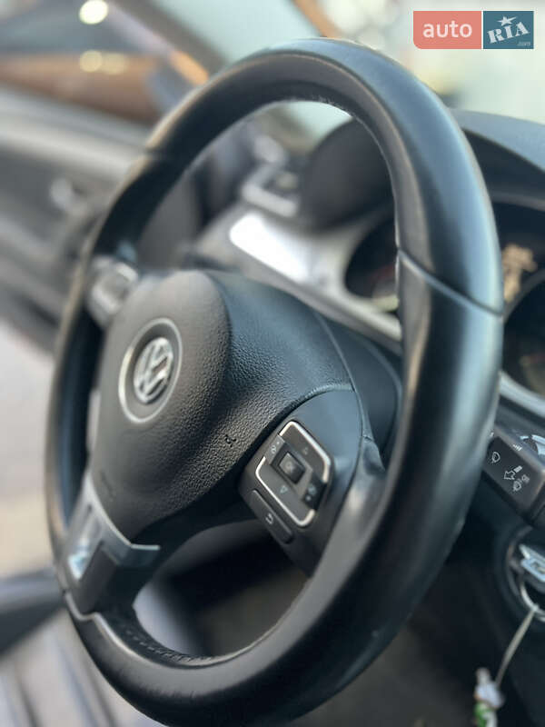 Купе Volkswagen CC / Passat CC 2012 в Кропивницькому