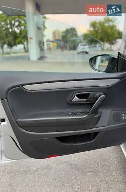 Купе Volkswagen CC / Passat CC 2014 в 