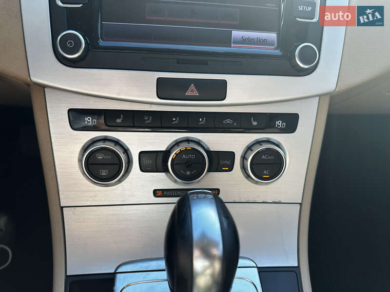 Купе Volkswagen CC / Passat CC 2012 в Днепре