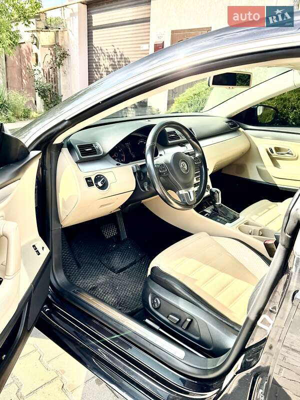 Купе Volkswagen CC / Passat CC 2012 в Одесі
