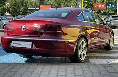 Купе Volkswagen CC / Passat CC 2013 в 