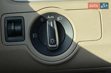Купе Volkswagen CC / Passat CC 2013 в 