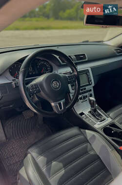 Купе Volkswagen CC / Passat CC 2012 в 