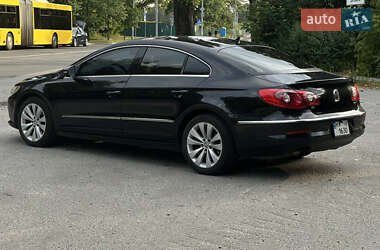 Купе Volkswagen CC / Passat CC 2010 в 