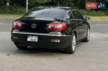 Купе Volkswagen CC / Passat CC 2010 в 