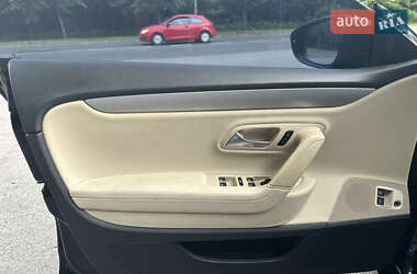 Купе Volkswagen CC / Passat CC 2010 в 
