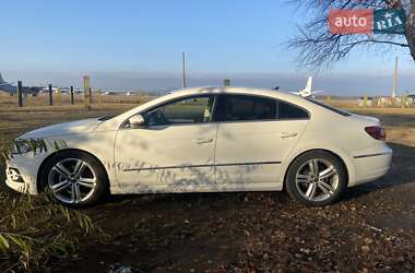 Купе Volkswagen CC / Passat CC 2013 в 