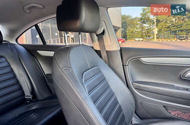 Купе Volkswagen CC / Passat CC 2013 в 