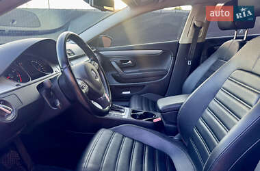 Купе Volkswagen CC / Passat CC 2013 в 