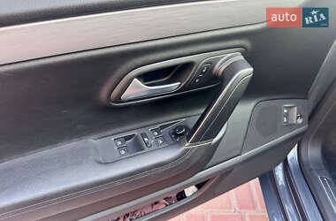 Купе Volkswagen CC / Passat CC 2013 в 