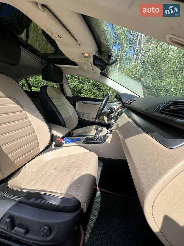 Купе Volkswagen CC / Passat CC 2012 в Андрушівці