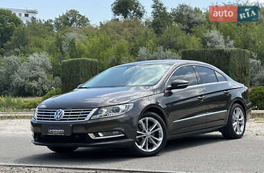 Купе Volkswagen CC / Passat CC 2012 в 
