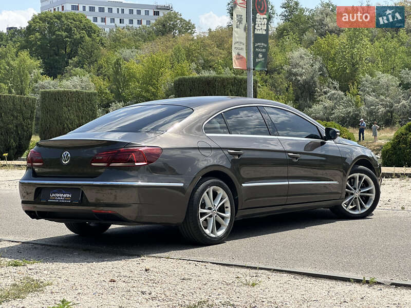 Купе Volkswagen CC / Passat CC 2012 в Днепре