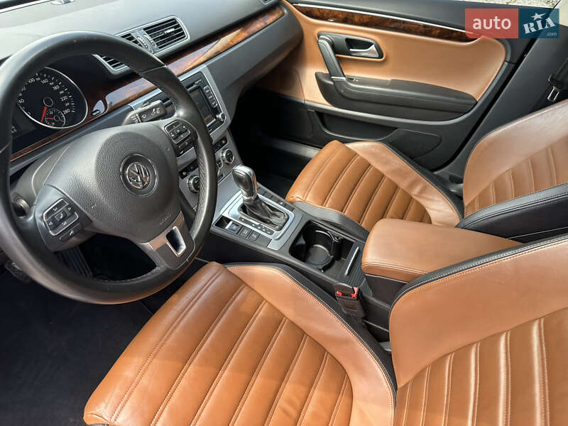 Купе Volkswagen CC / Passat CC 2012 в Днепре