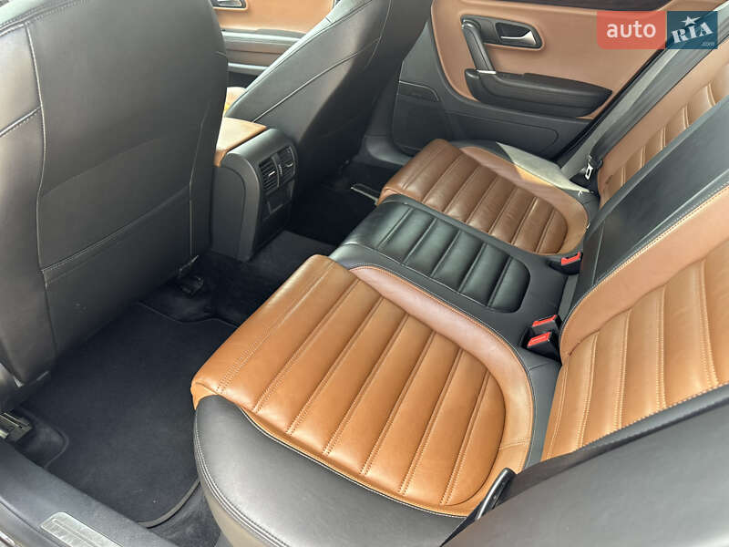 Купе Volkswagen CC / Passat CC 2012 в Днепре