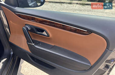 Купе Volkswagen CC / Passat CC 2012 в 
