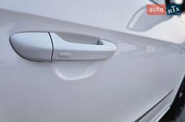 Купе Volkswagen CC / Passat CC 2013 в 