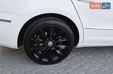 Купе Volkswagen CC / Passat CC 2013 в 