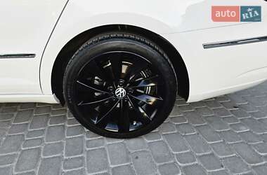 Купе Volkswagen CC / Passat CC 2013 в 