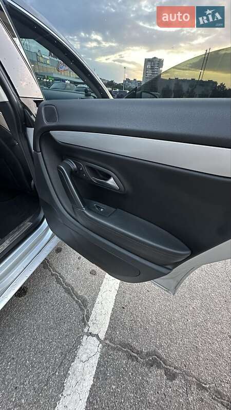 Купе Volkswagen CC / Passat CC 2013 в Киеве фото 8 Купе Volkswagen CC / Passat CC 2013 в Киеве