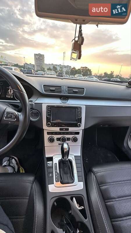 Купе Volkswagen CC / Passat CC 2013 в Киеве фото 16 Купе Volkswagen CC / Passat CC 2013 в Киеве