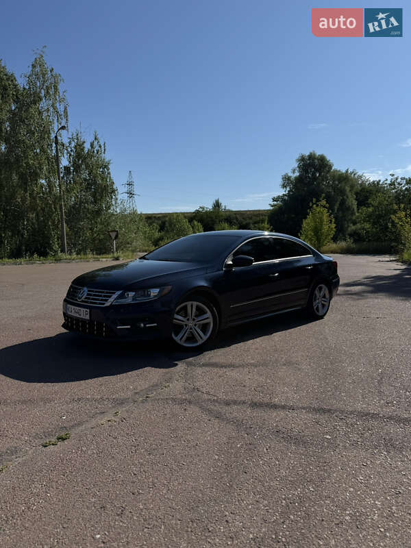 Купе Volkswagen CC / Passat CC 2015 в Киеве