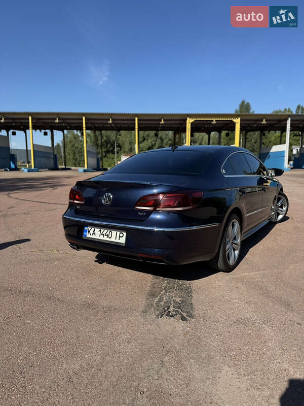 Купе Volkswagen CC / Passat CC 2015 в Киеве