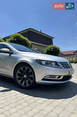 Купе Volkswagen CC / Passat CC 2014 в 