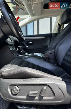 Купе Volkswagen CC / Passat CC 2014 в 