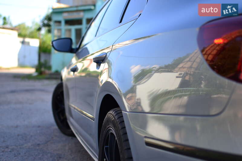 Купе Volkswagen CC / Passat CC 2012 в Зміїві фото 13 Купе Volkswagen CC / Passat CC 2012 в Зміїві